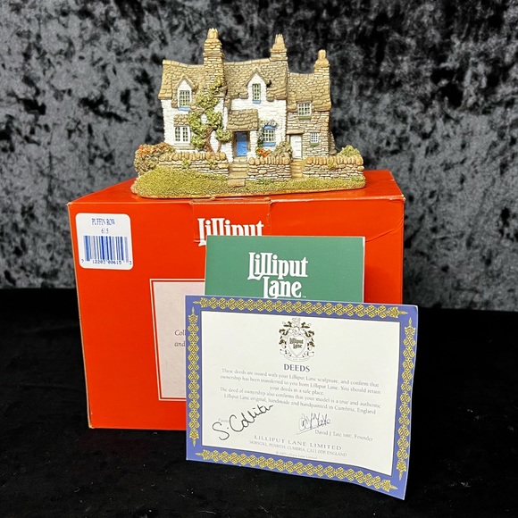 Lilliput Lane | Puffin Row | England Collection - Picture 16 of 16